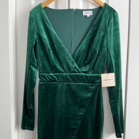 CRISTA WRAP DRESS IN GREEN - Picture 5 of 10